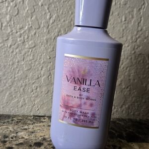 Bath & Body Works Vanilla Ease Body Wash - Lavender
